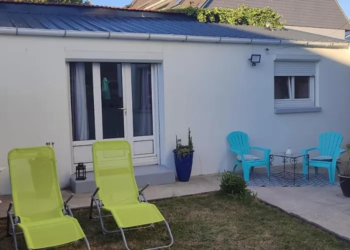Nid De Verdure A 15 Minutes Centre Et Plage